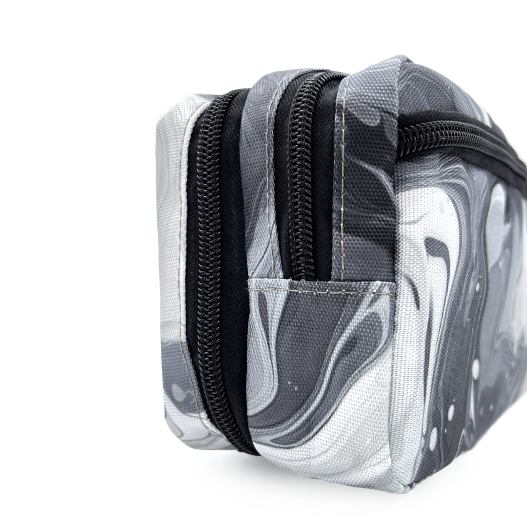 Black &amp; White marble patterned kitbag black zips