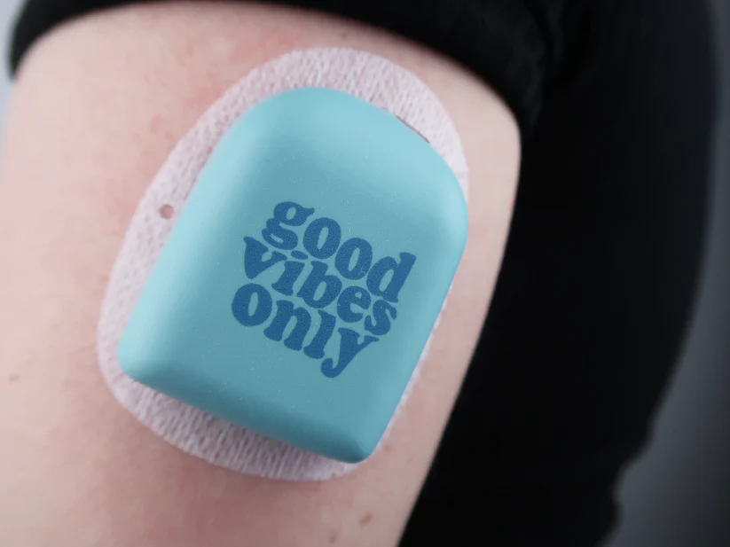 Omni Pod Reusable Cover (Good Vibes Only) Blue