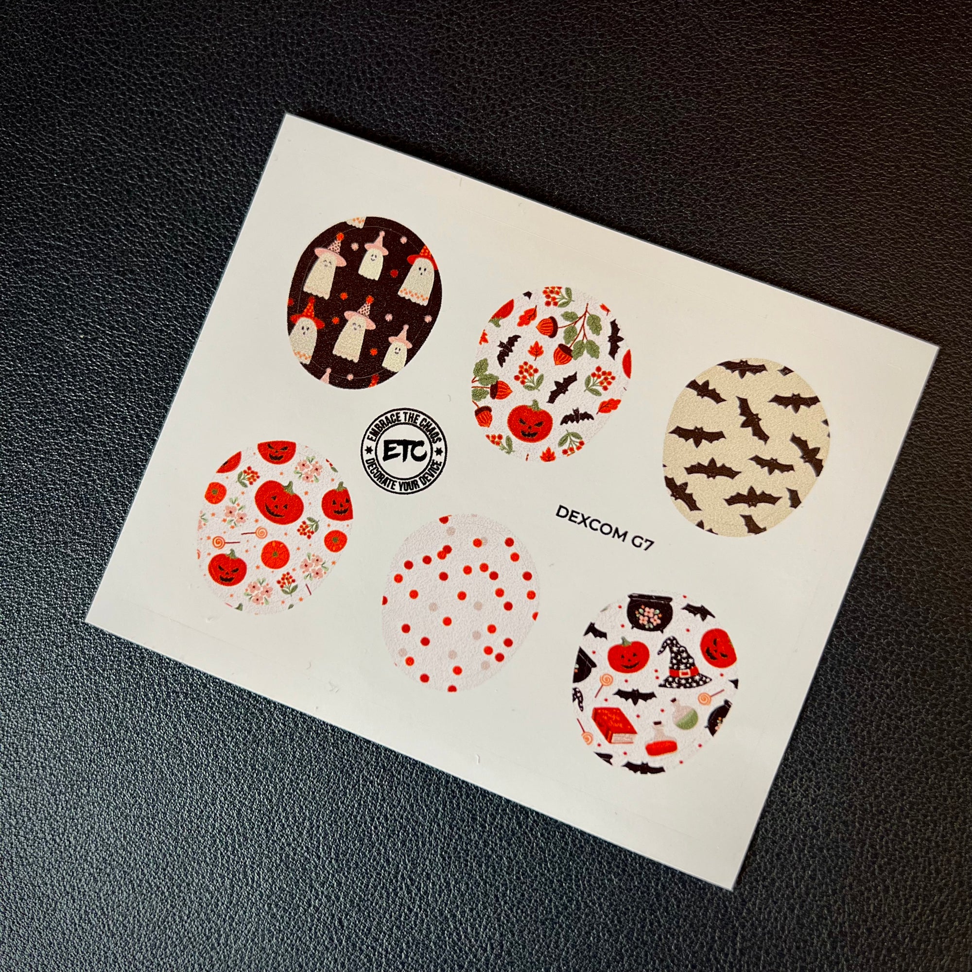 Autocollants Coulissants Dexcom G7 Sensor Stickers Ensemble De 9 Autocollants « Black Floral » Pour Capteurs | Slidesticker